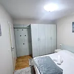 Center - Aal Appartement Tirana